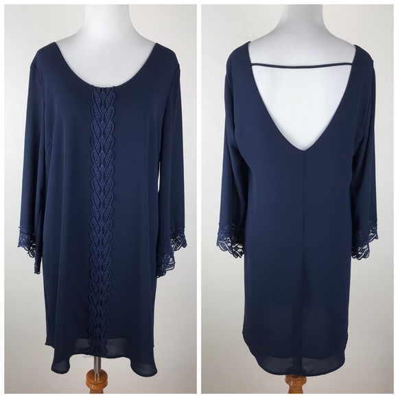 Astr Dresses & Skirts - ASTR Navy Lace Shift Dress